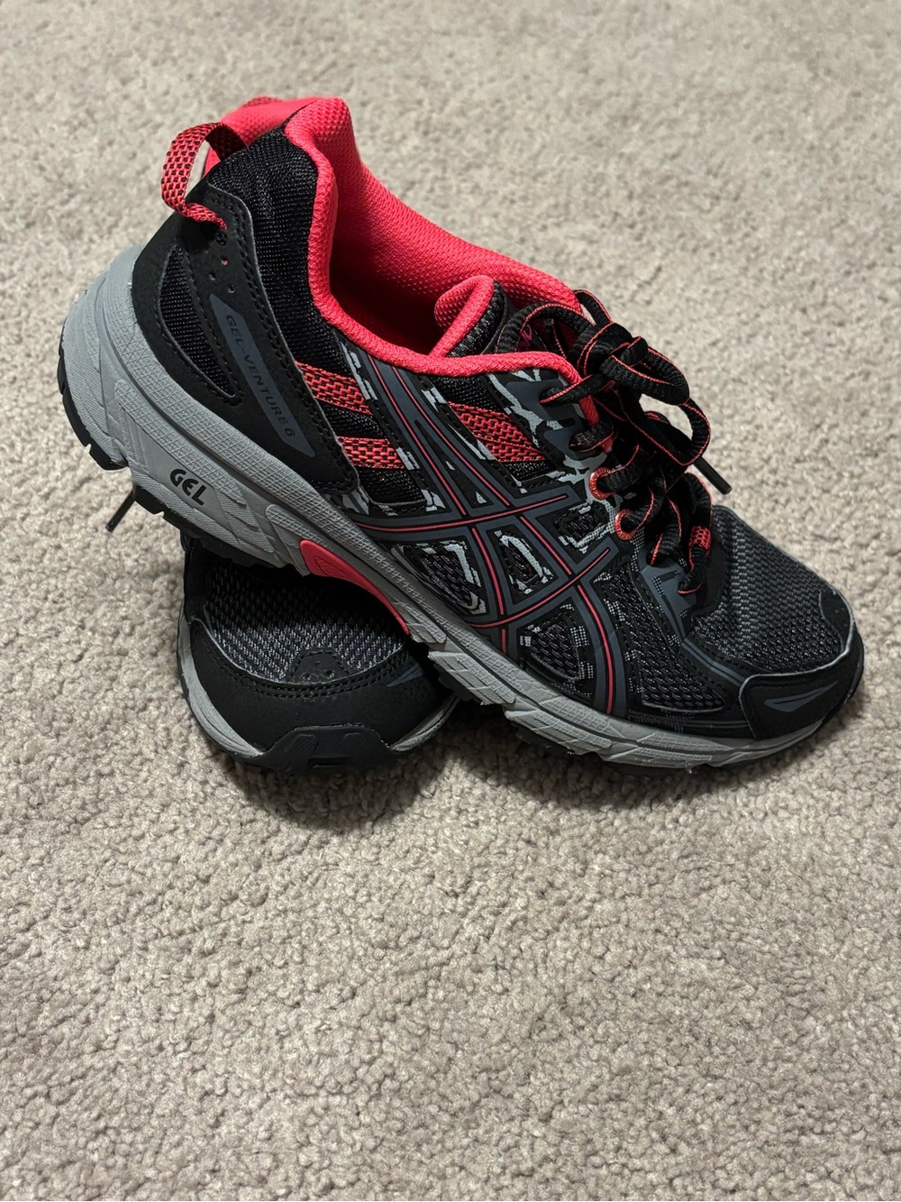 ASICS Gel venture 6 trail running shoes sz: 7.5